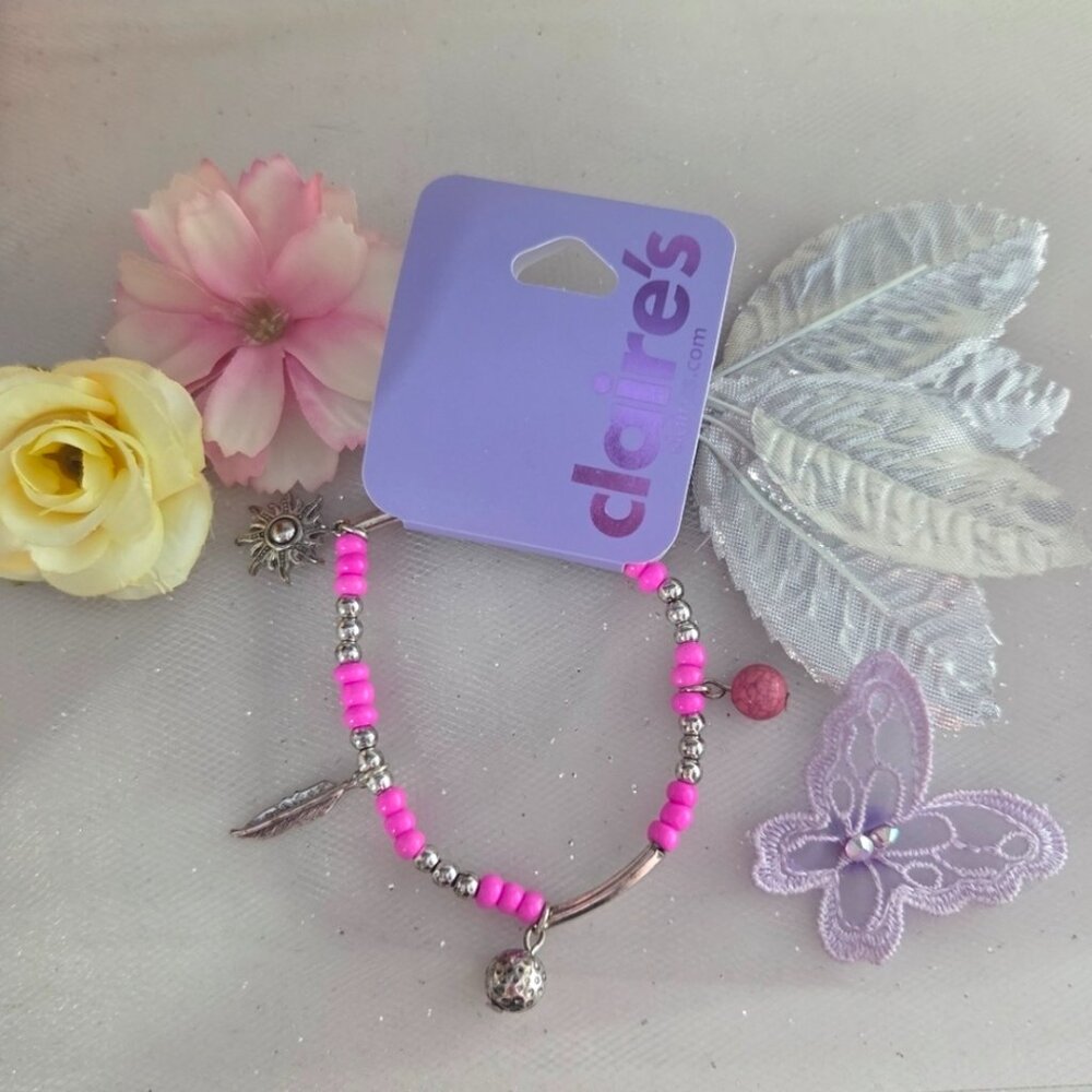 NWT Beaded Charm Stretch Bracelet